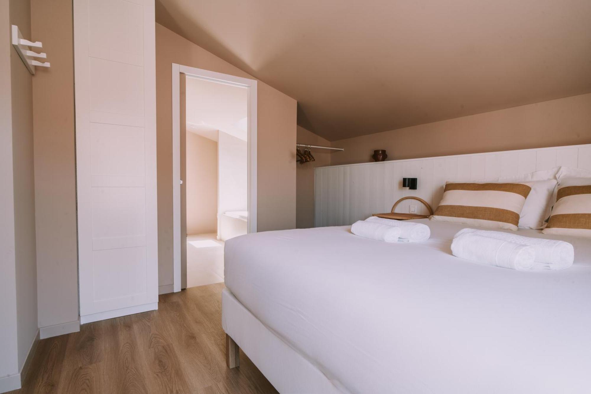 Quietude-Loft Neuf-Clim & Parking Apartment Roquefort la Bedoule Bagian luar foto